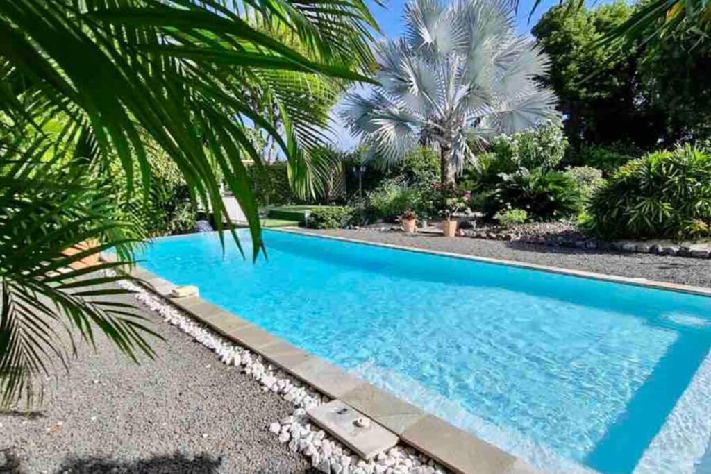 Villa White Piscine A Debordement Saint-Francois  Kültér fotó
